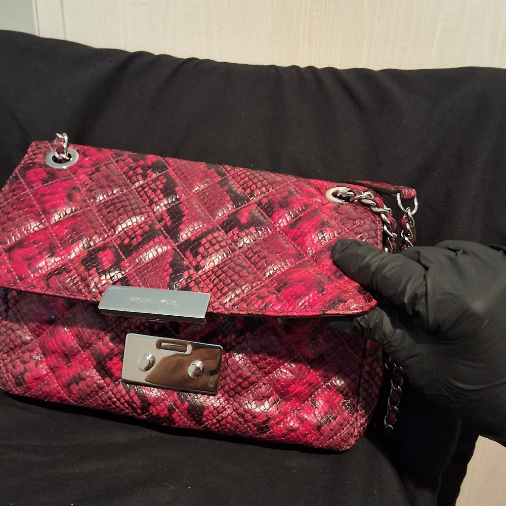 Michael Kors python Embossed Shoulder Bag - Picture 7 of 10